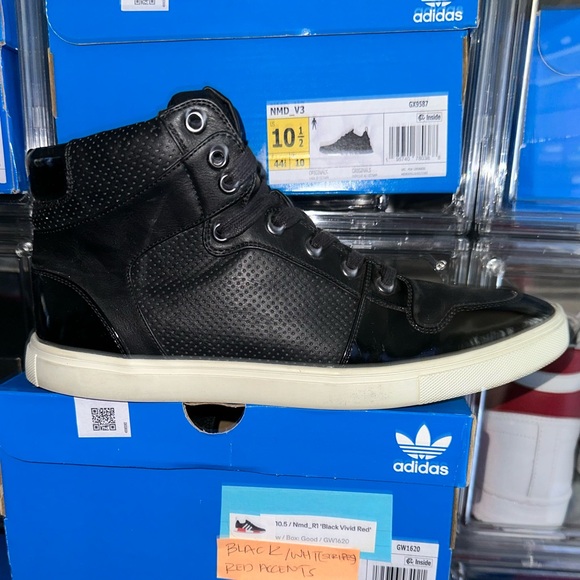 Express Men’s Black Sneakers Mid’s Size 10 Preowned in Excellent Condition - Picture 6 of 10